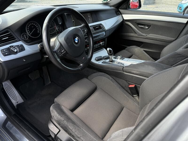 2011 BMW 5-SERIES - 9