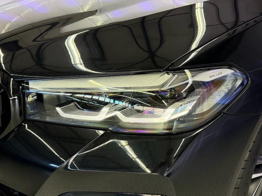 2022 BMW 5-SERIES - 8
