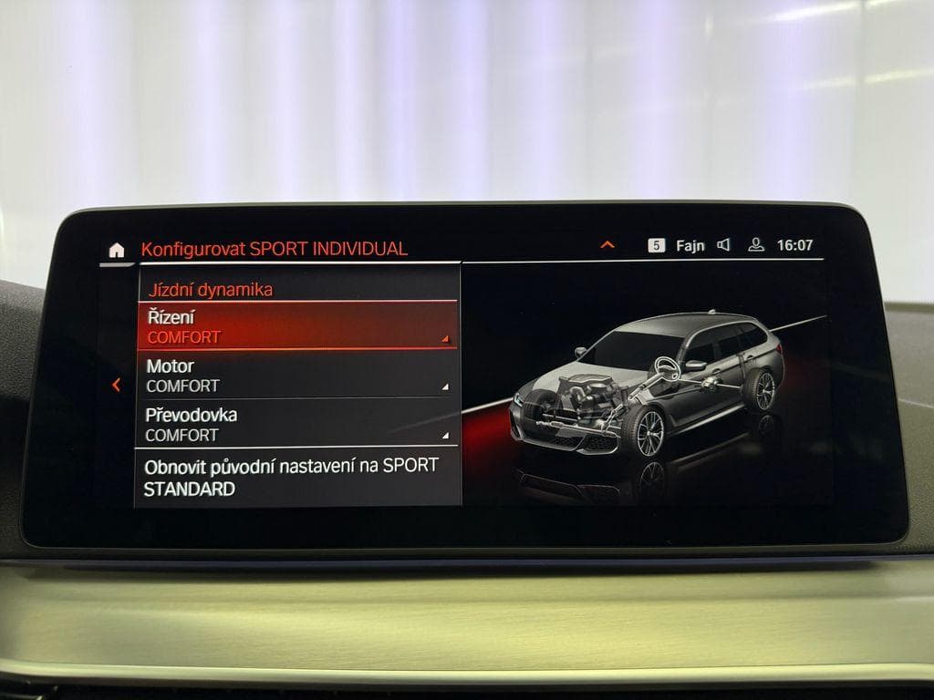 2022 BMW 5-SERIES - 17
