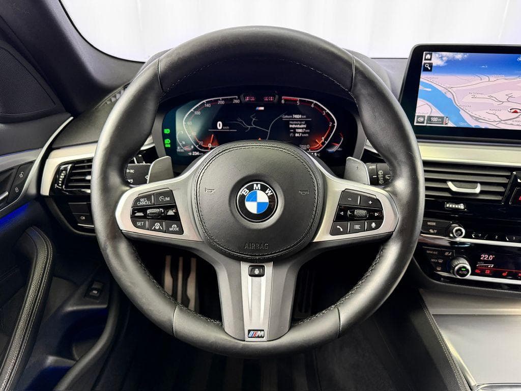 2022 BMW 5-SERIES - 13
