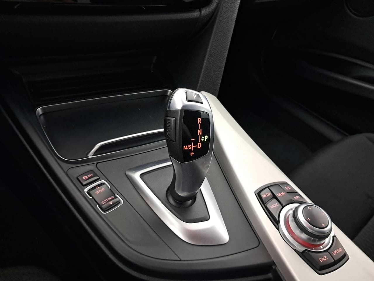 2017 BMW 3-SERIES - 19