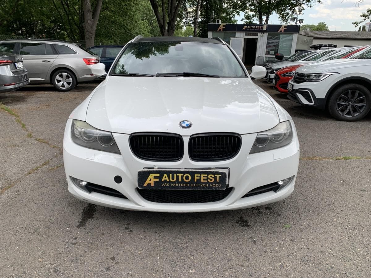 2012 BMW 3-SERIES - 3