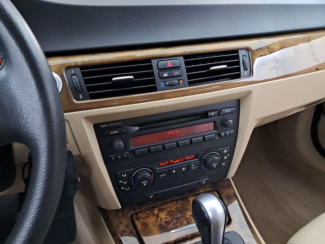 2006 BMW 3-SERIES - 18