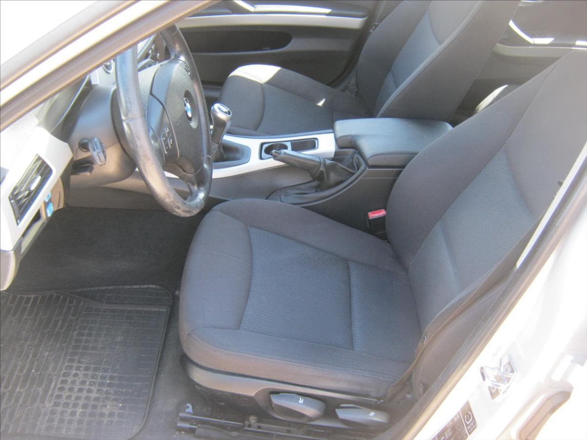 2008 BMW 3-SERIES - 10
