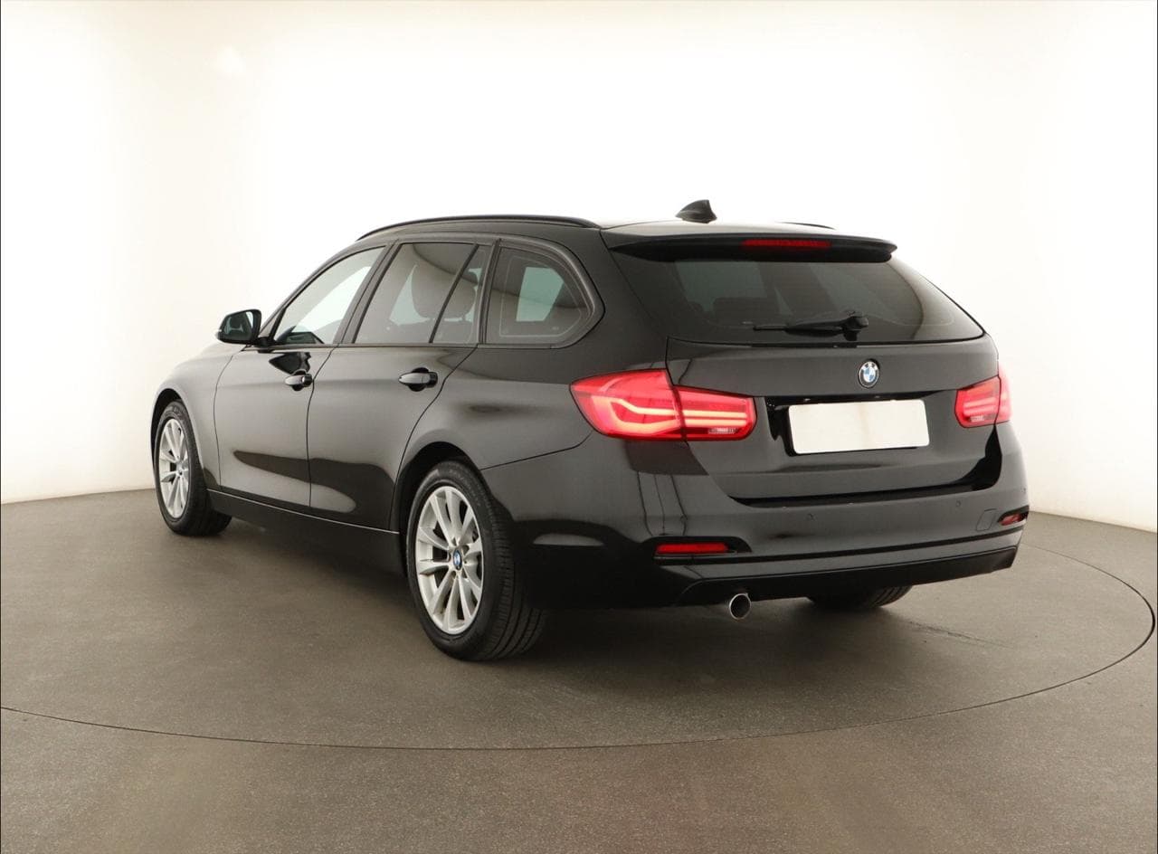 2019 BMW 3-SERIES - 5