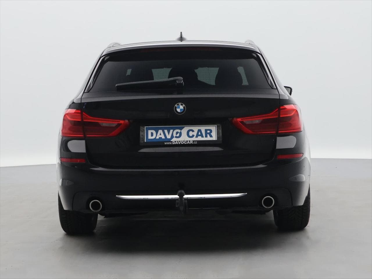 2017 BMW 5-SERIES - 8