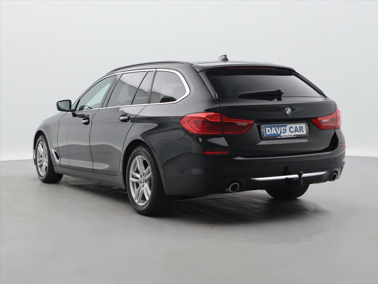 2017 BMW 5-SERIES - 6