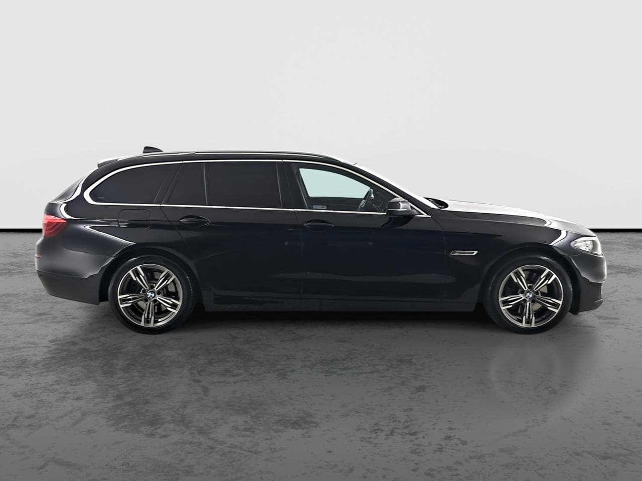 2014 BMW 5-SERIES - 10