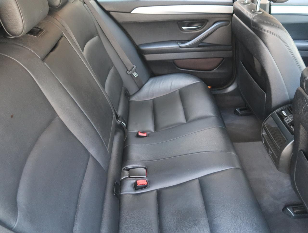 2016 BMW 5-SERIES - 25