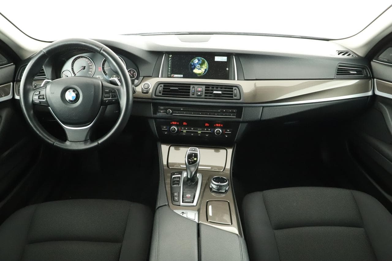 2014 BMW 5-SERIES - 17