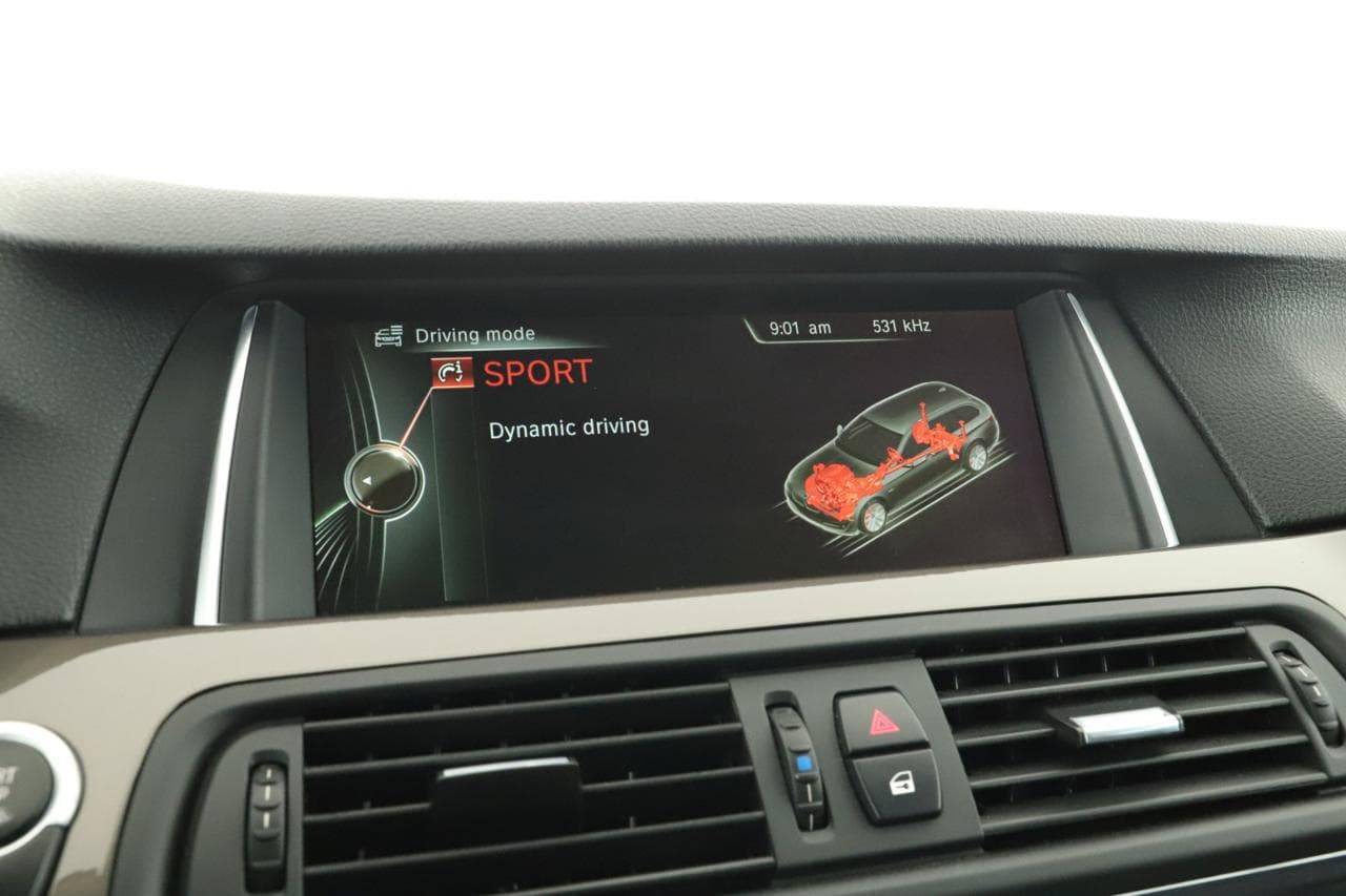 2014 BMW 5-SERIES - 36