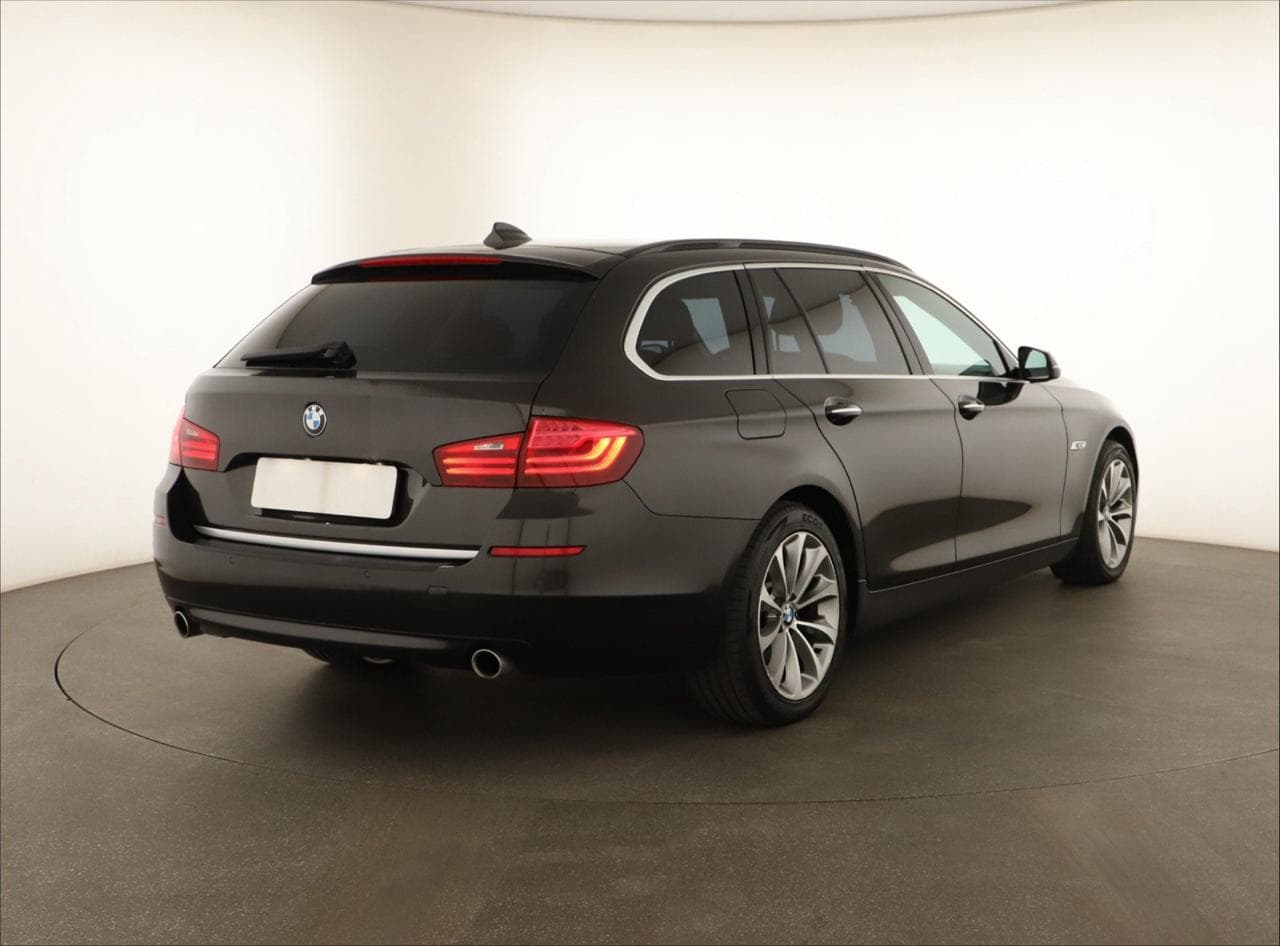 2014 BMW 5-SERIES - 13