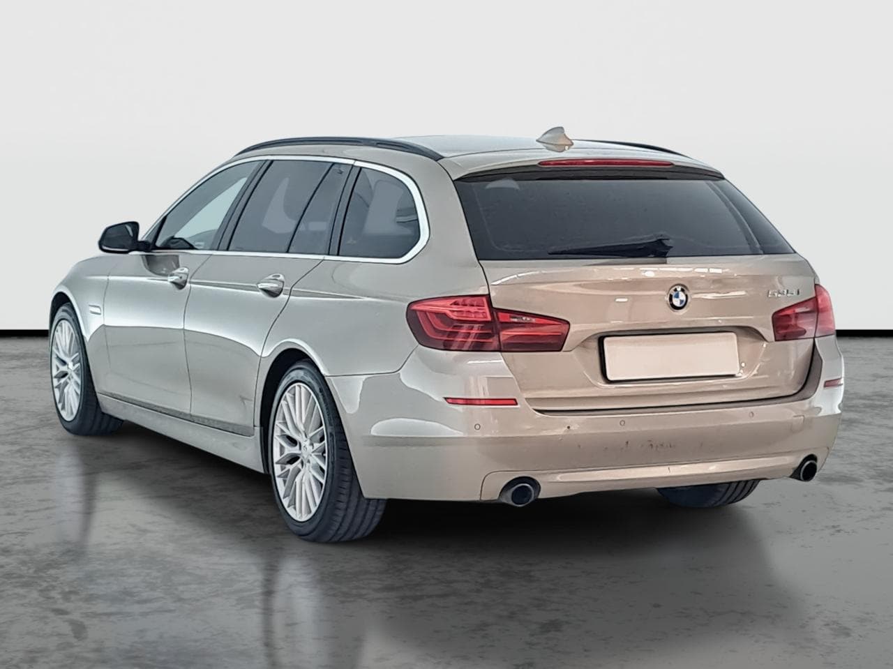 2015 BMW 5-SERIES - 5