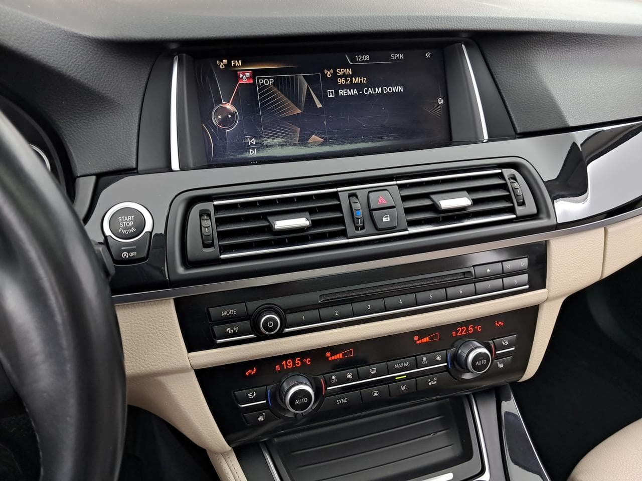 2015 BMW 5-SERIES - 18