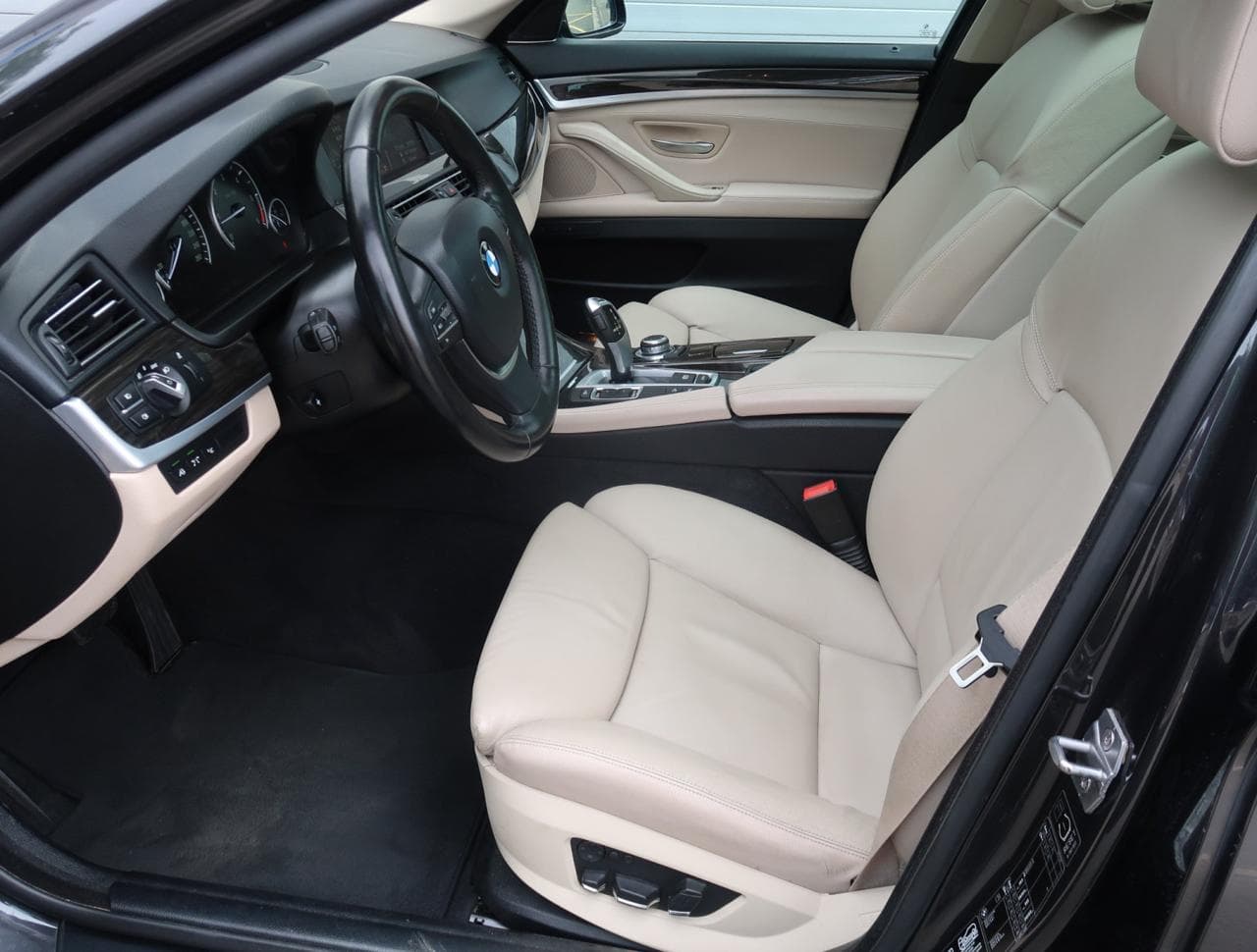 2013 BMW 5-SERIES - 16