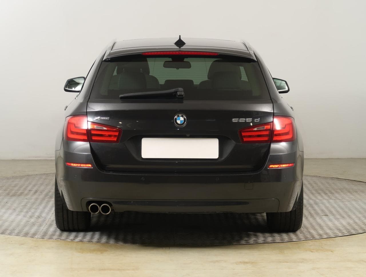 2013 BMW 5-SERIES - 6