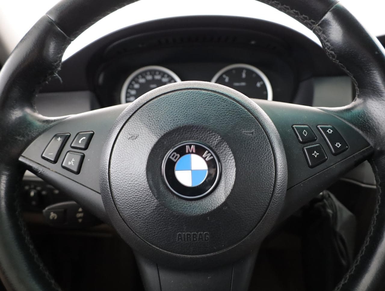 2005 BMW 5-SERIES - 14