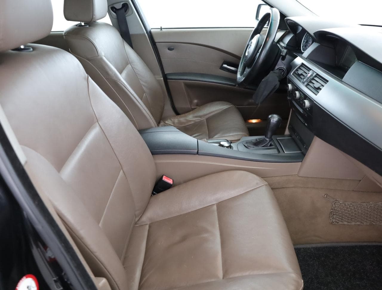 2005 BMW 5-SERIES - 10