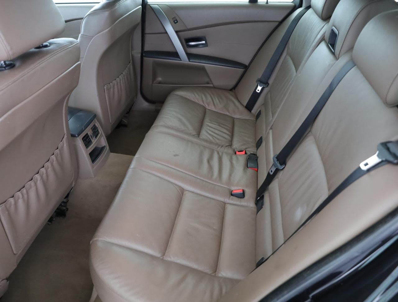 2005 BMW 5-SERIES - 12