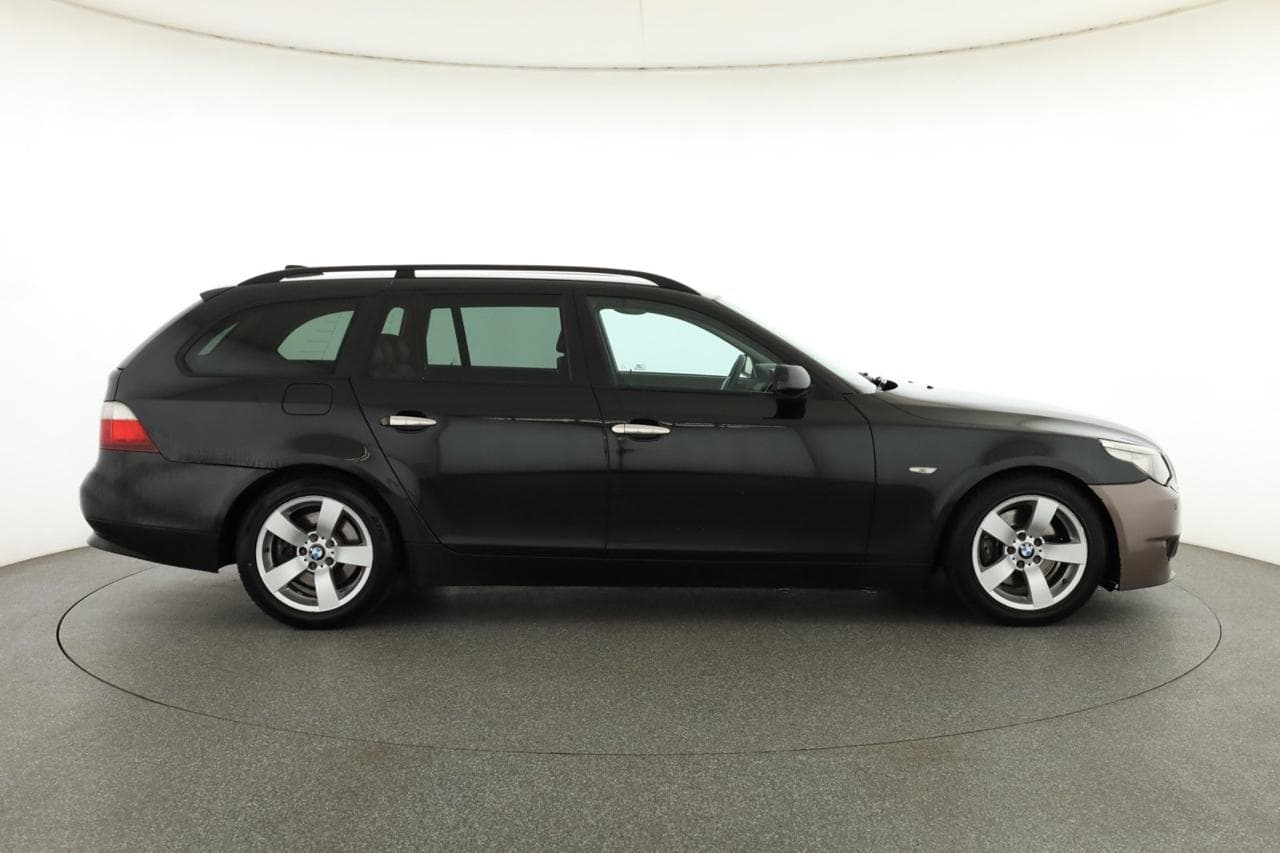 2005 BMW 5-SERIES - 8