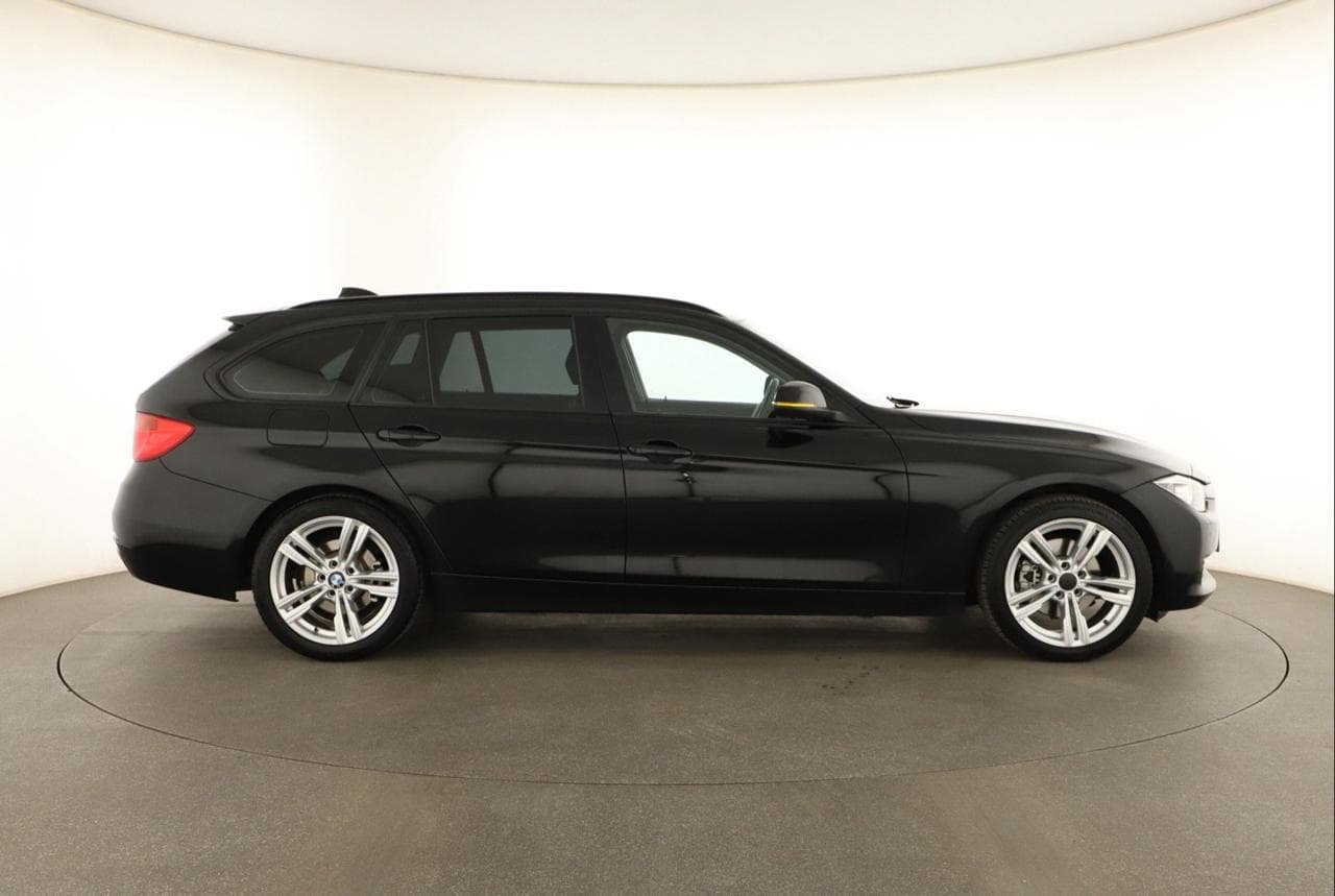 2014 BMW 3-SERIES - 8