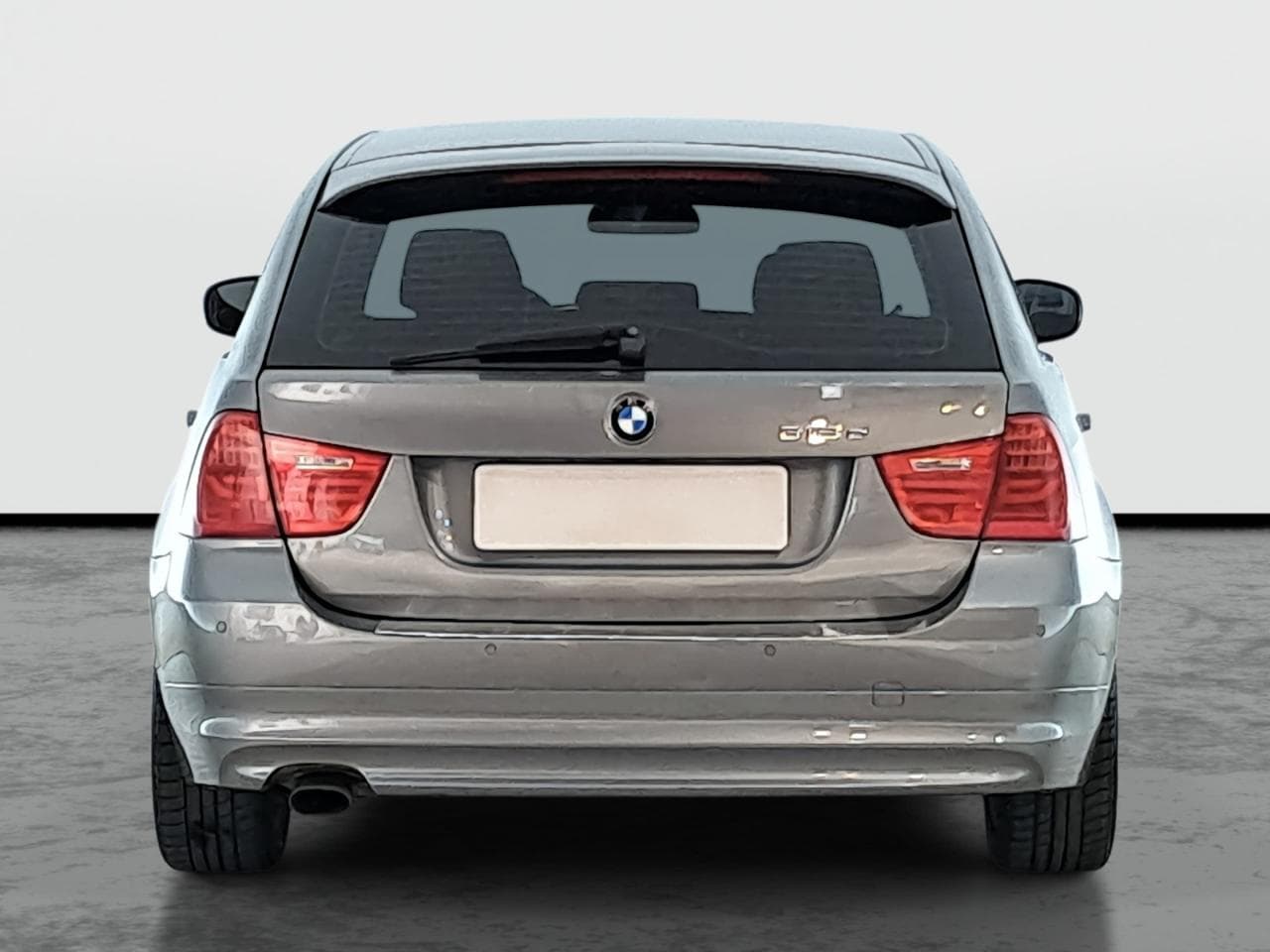 2010 BMW 3-SERIES - 6