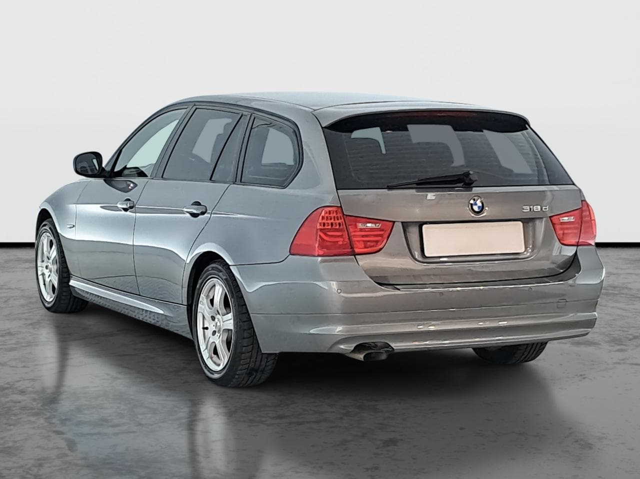 2010 BMW 3-SERIES - 5