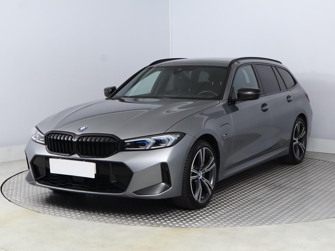 2022 BMW 3-SERIES - 3