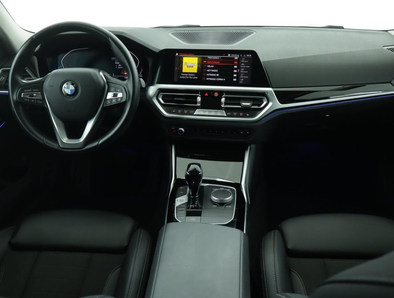 2022 BMW 3-SERIES - 10
