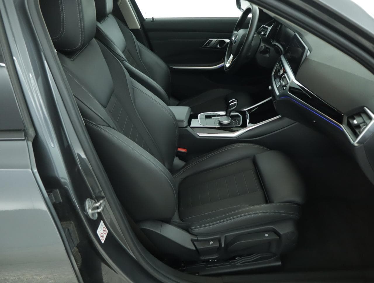 2022 BMW 3-SERIES - 12