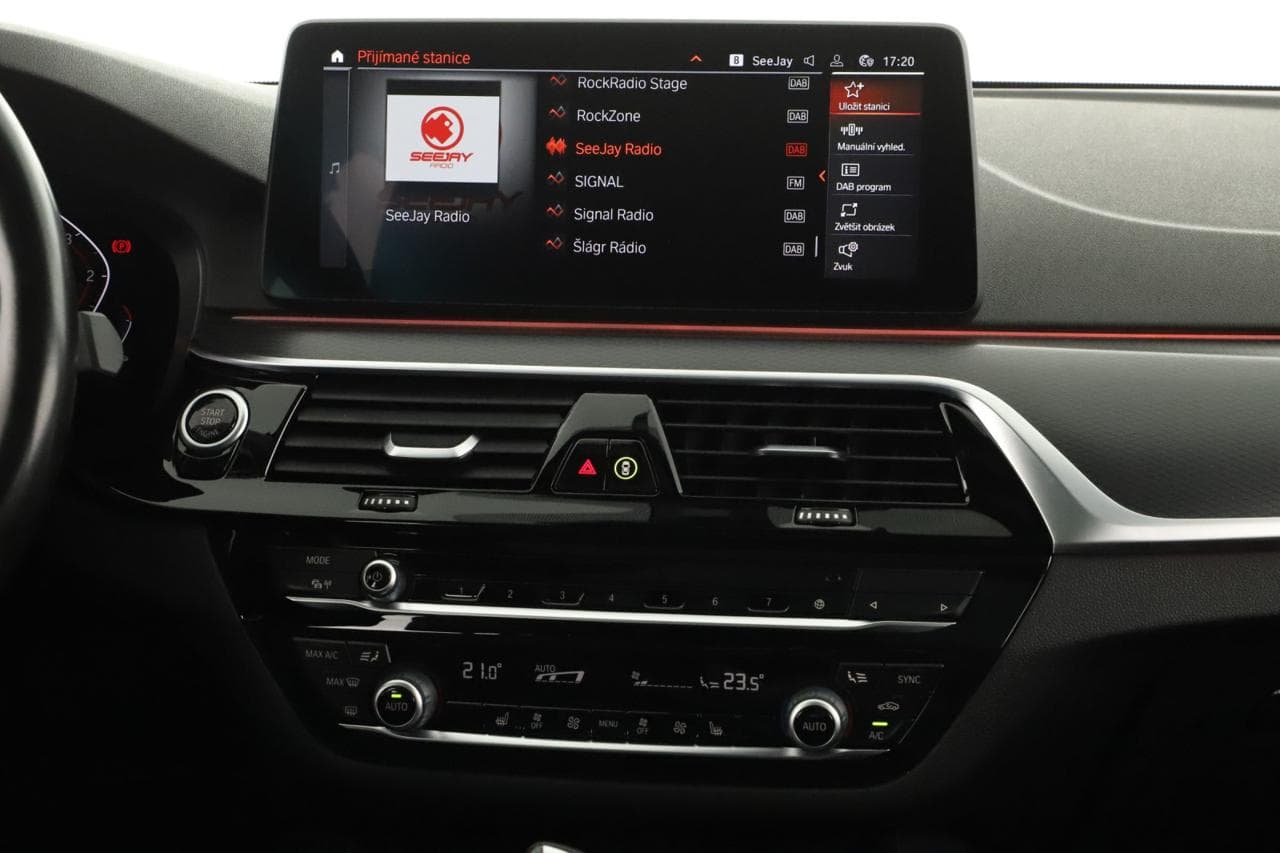 2021 BMW 5-SERIES - 15