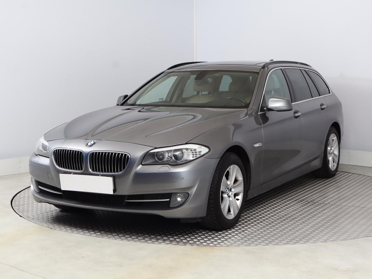 2012 BMW 5-SERIES - 3