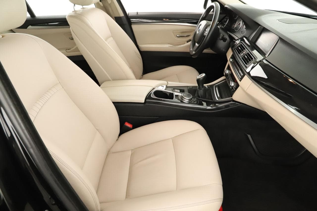 2015 BMW 5-SERIES - 10