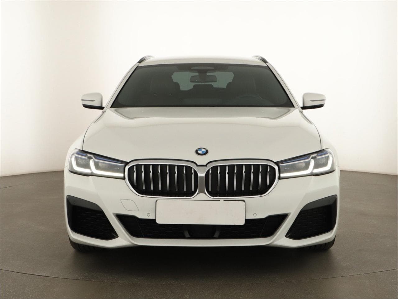 2021 BMW 5-SERIES - 2