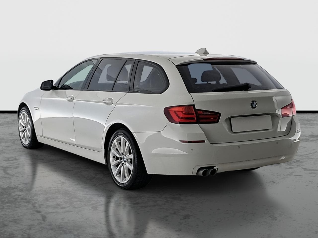 2013 BMW 5-SERIES - 5