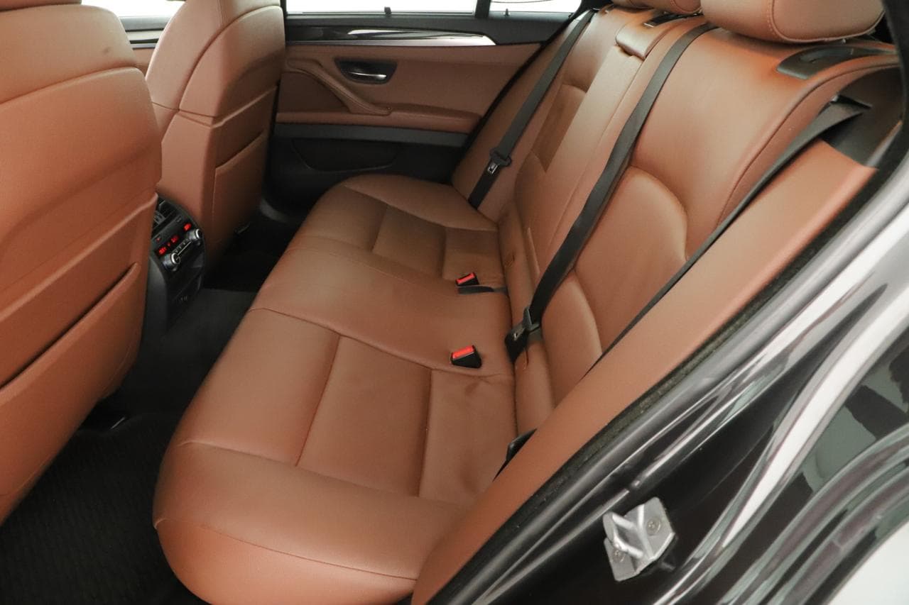 2012 BMW 5-SERIES - 12