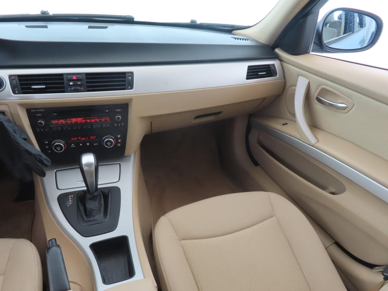 2008 BMW 3-SERIES - 11