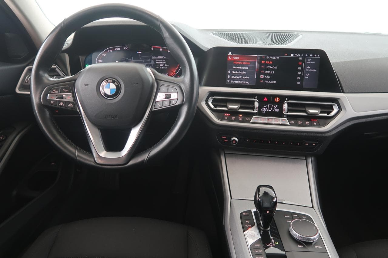 2020 BMW 3-SERIES - 9