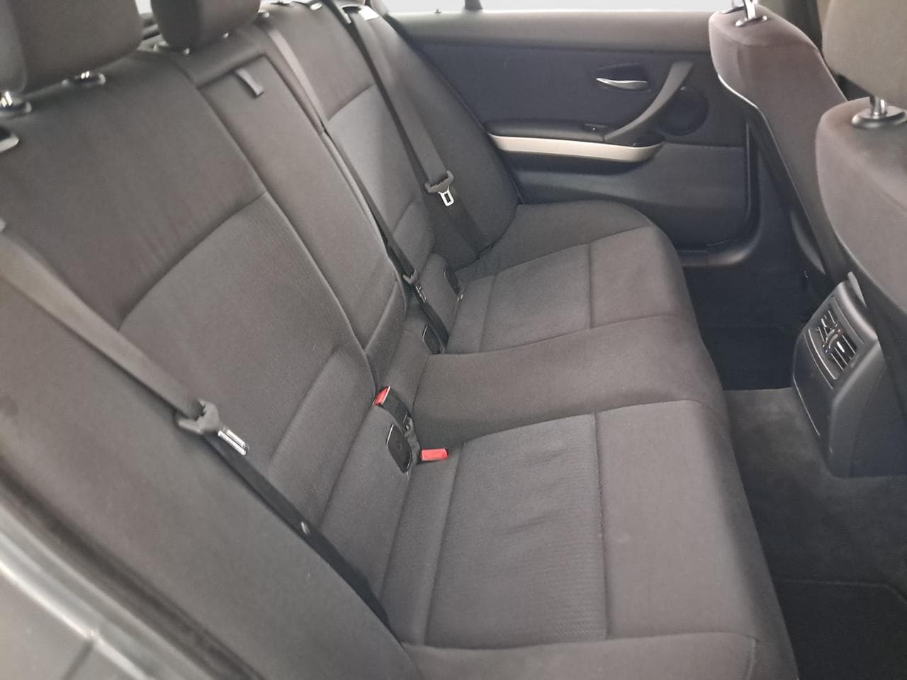 2009 BMW 3-SERIES - 13