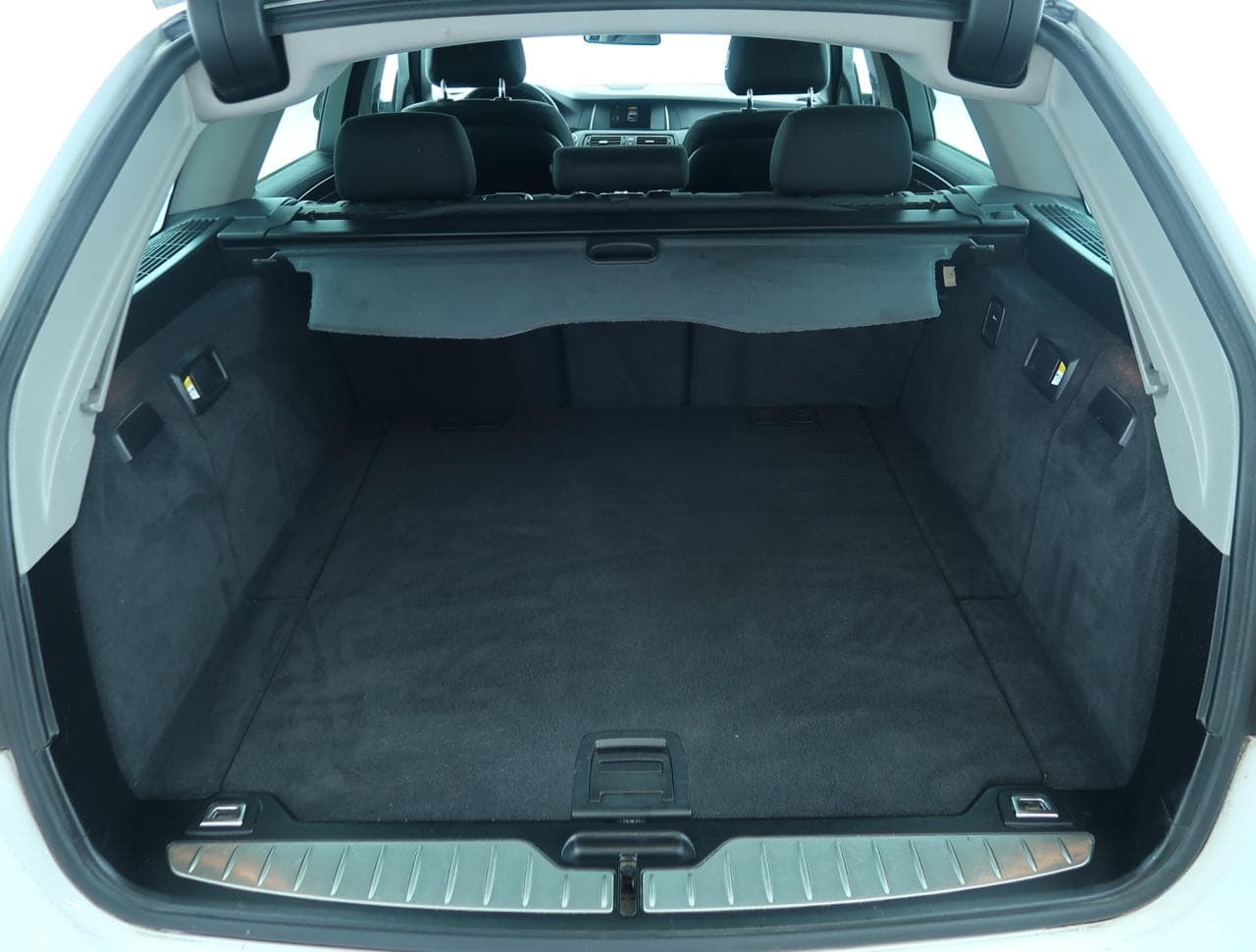 2015 BMW 5-SERIES - 19