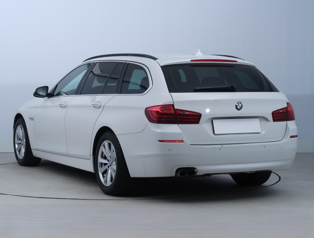 2015 BMW 5-SERIES - 5
