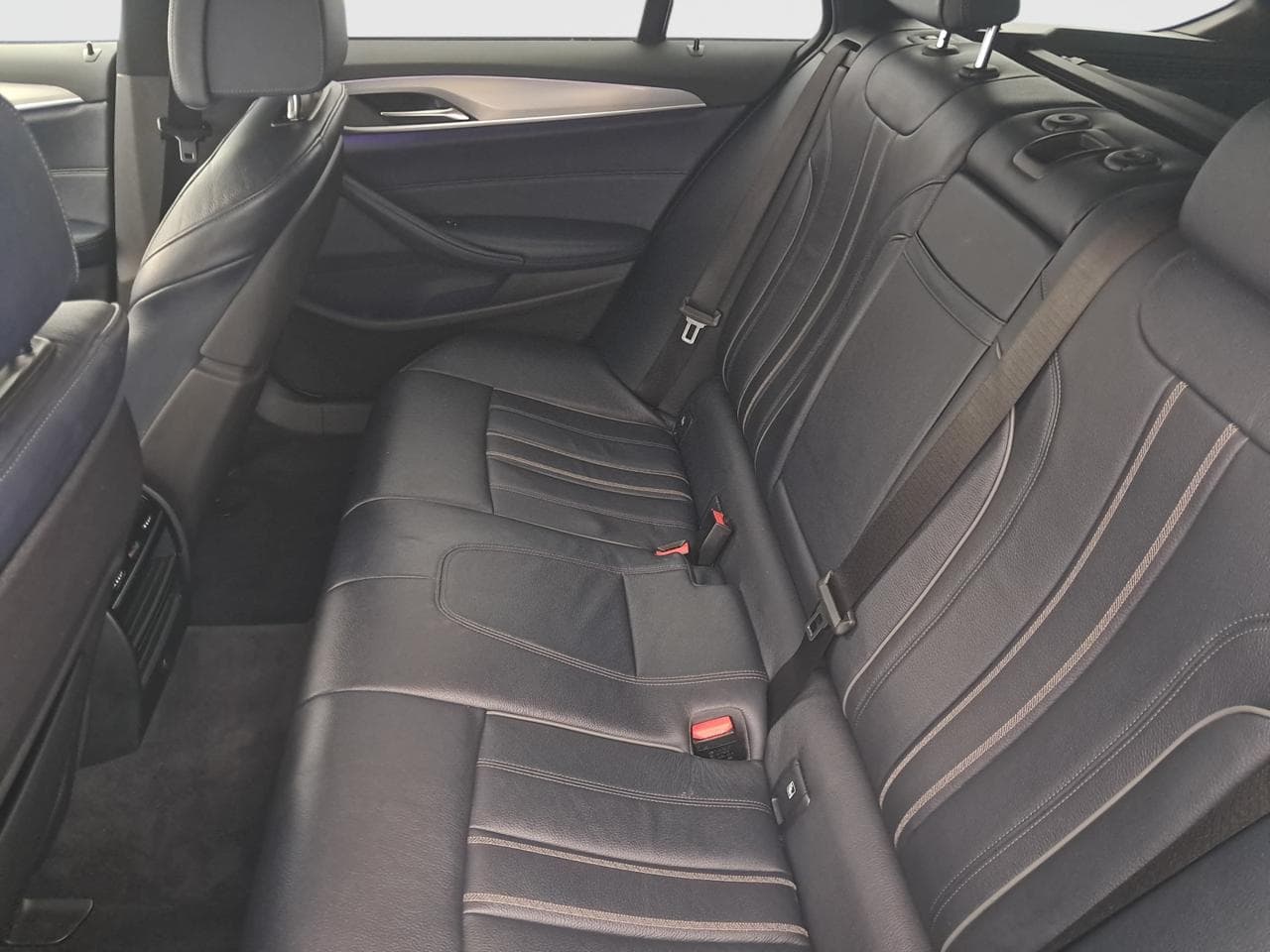 2018 BMW 5-SERIES - 15