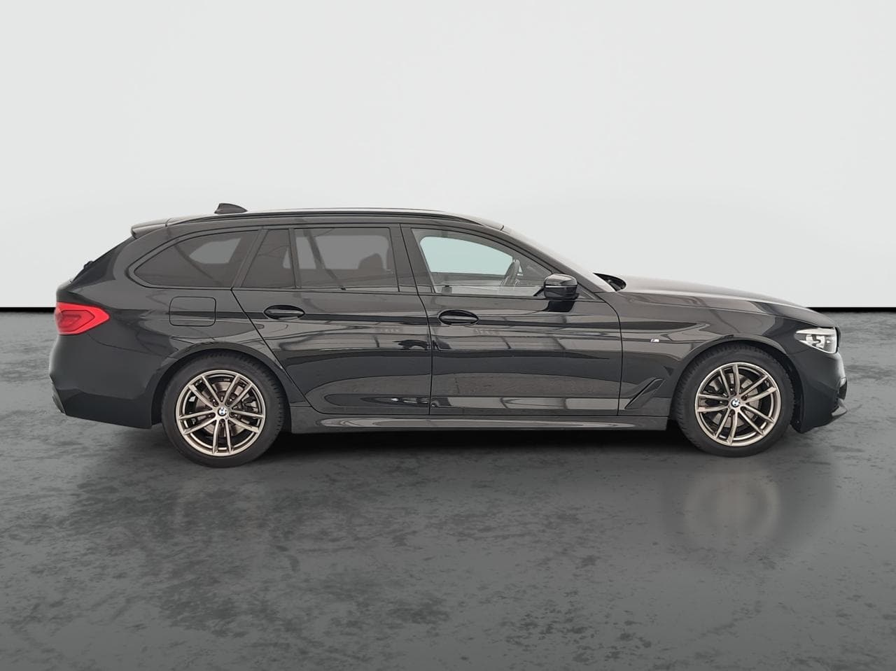2018 BMW 5-SERIES - 8