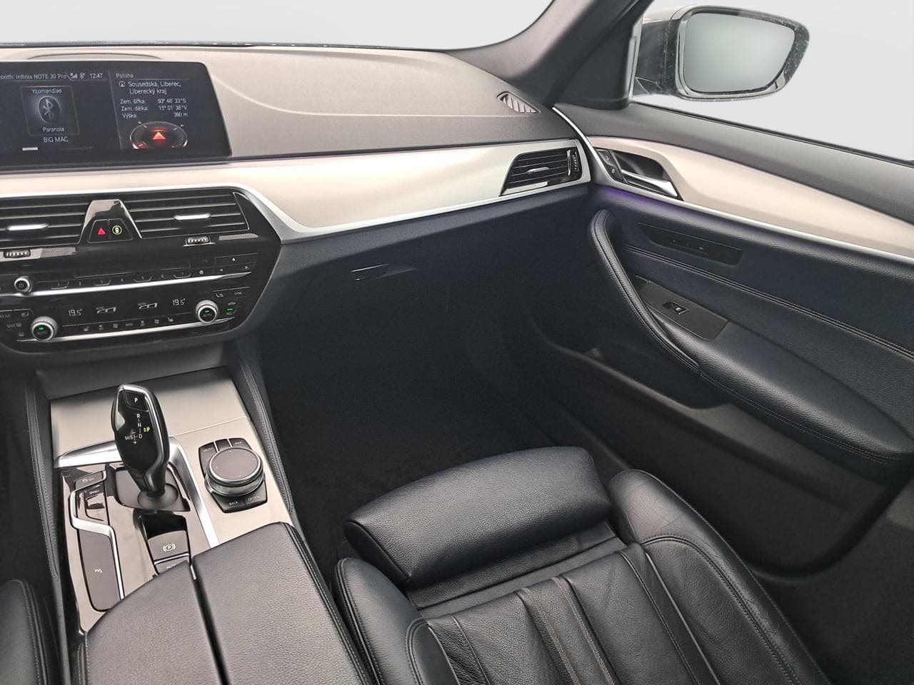 2018 BMW 5-SERIES - 9