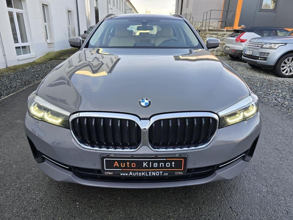 2021 BMW 5-SERIES - 3