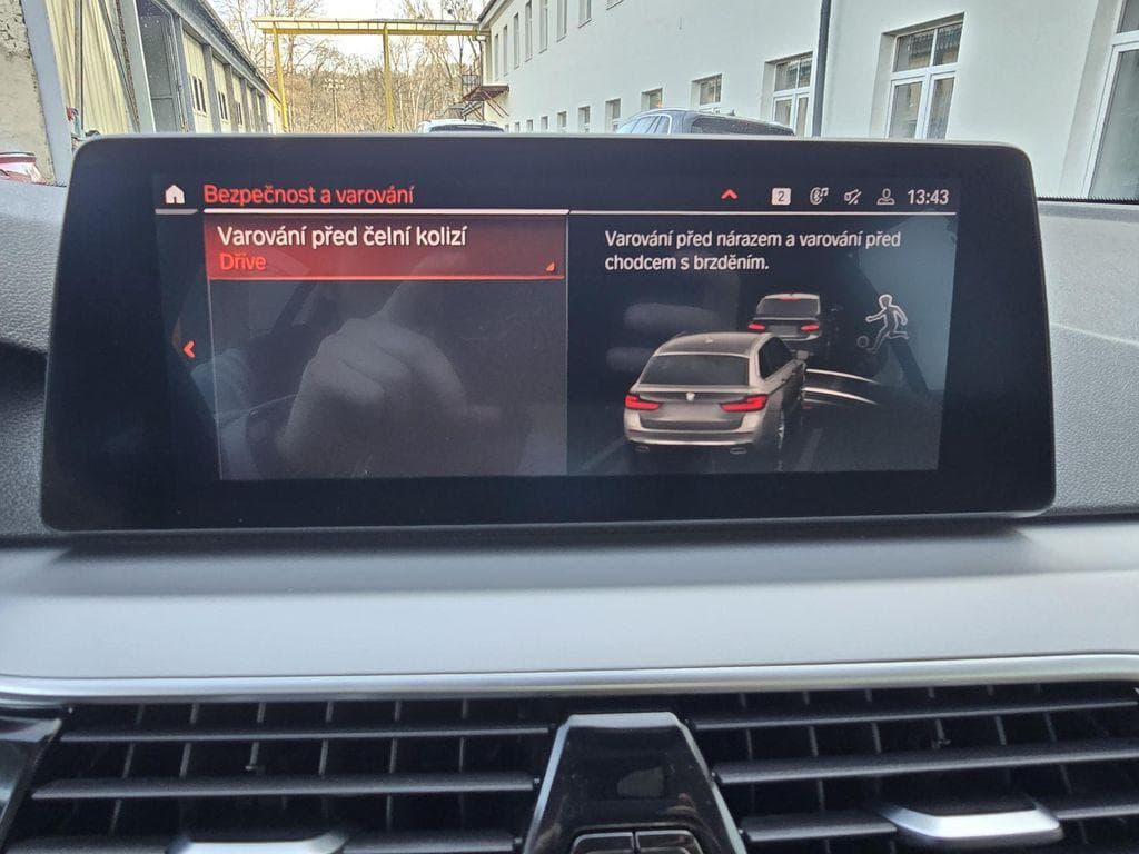 2021 BMW 5-SERIES - 18