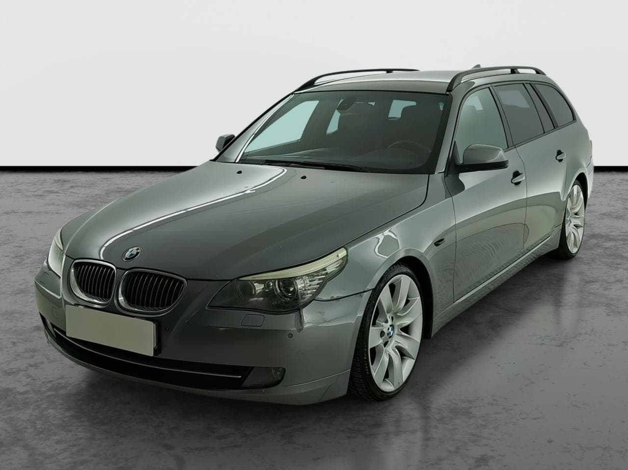 2010 BMW 5-SERIES - 3