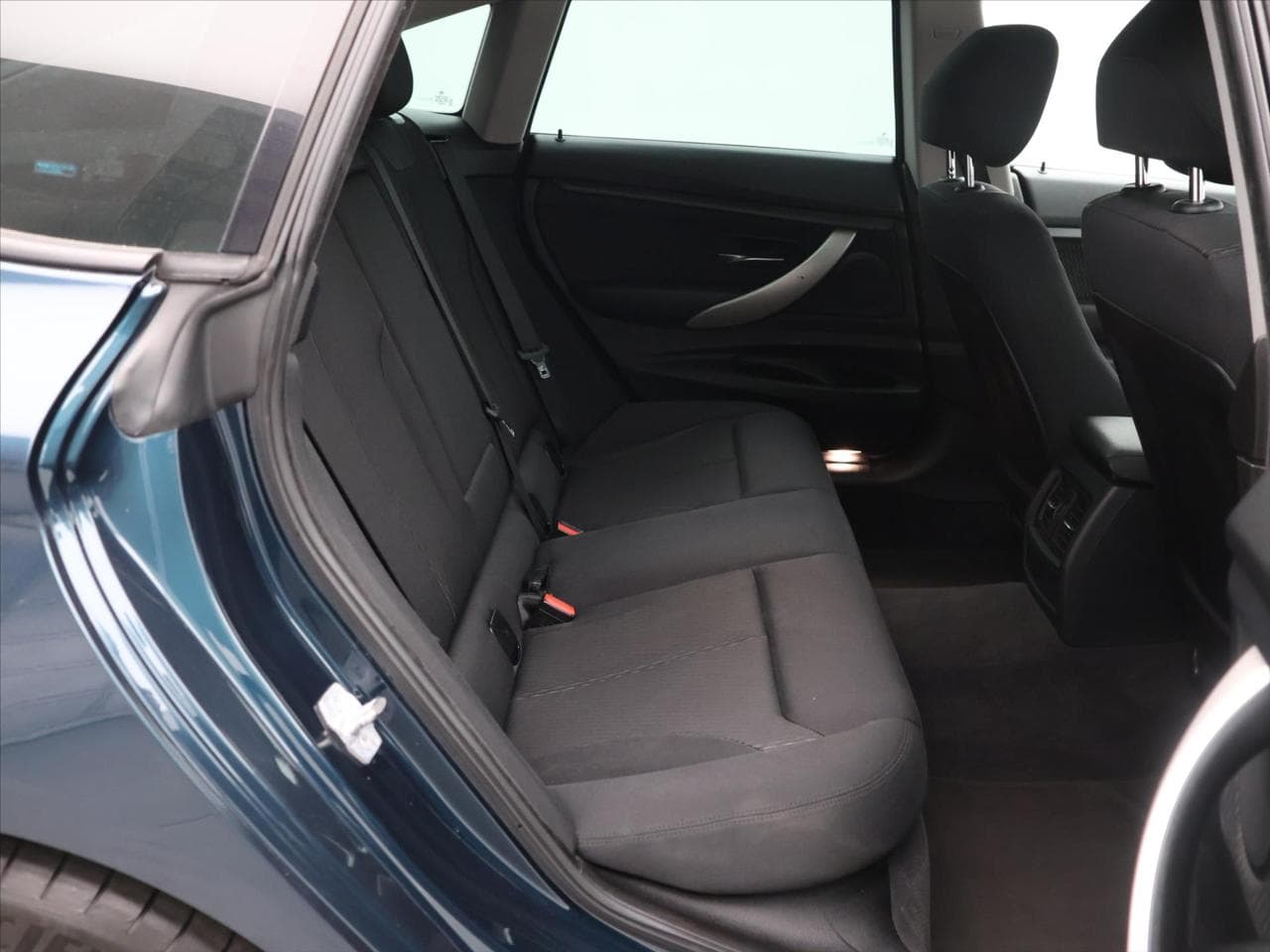 2013 BMW 3-SERIES - 14