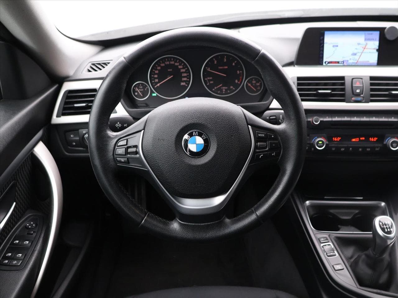 2013 BMW 3-SERIES - 24