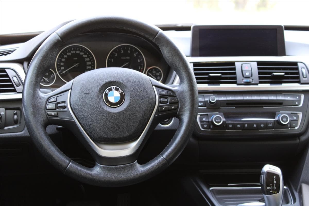 2013 BMW 3-SERIES - 20